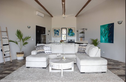 San Pedro Villa | Exquisite Beach Front Villa Sapphire with Ocean View & Spa