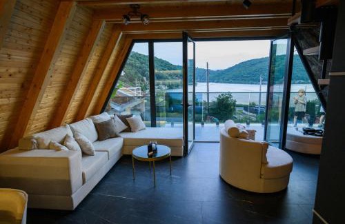 Nisava District Villa | Luxurious cabin for couples with hot tub lake view
