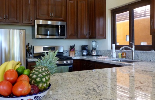 Loreto House | Beachfront Casita with Spa, Pool & Ocean View