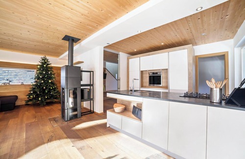 San Pancrazio Ski Chalet | Idyllic Chalet "De Ultimis" with Garden & Mountain Views