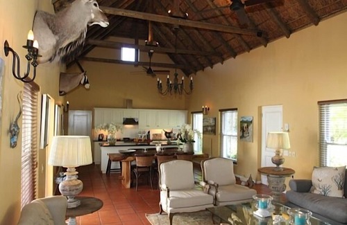 Franschhoek Cottage | Exceptional Chenin Cottage with Pool & WiFi - Perfect Getaway