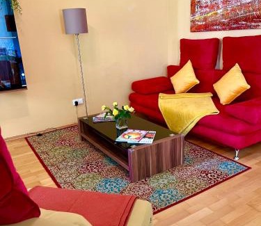 Leopoldstadt Apartment | Elegant City Apartment with Pool, Terrace, and Garage