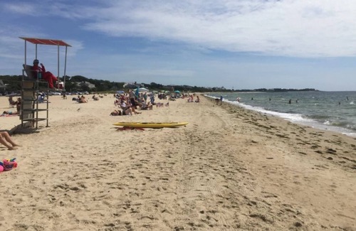 West Hyannisport Cottage | Beachside Cottage with Pool & Ocean Views - Guest Rated 10/10