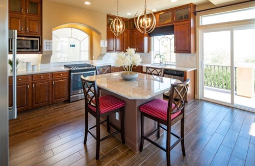 Enterprise Villa | Vegas Villa: Pool Table, Balcony Views & Top Guest Rating