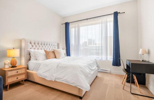 Gay Village Apartment | Elegant Downtown Suite with Child-Friendly Amenities