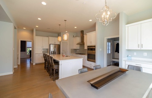 Sparks Glencoe House | Pet-Friendly Entertainers Dream Home with Pool in Sparks