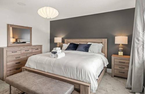Southwest Edmonton House | Comfortable Stay with AC, Private Office & Garage Parking