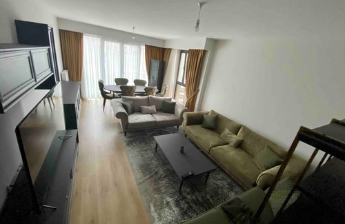 Basaksehir Condo | Family-Friendly Retreat: 3BR Condo Near Basaksehir Park
