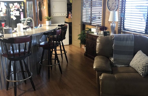 Fort Myers Boat Rental | Private Floating Condo with Breathtaking River Views