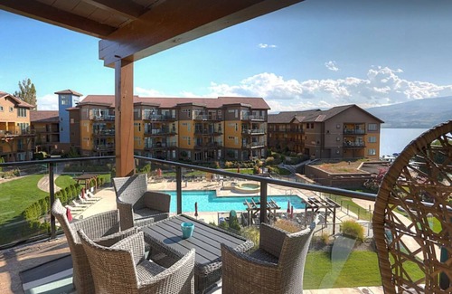 Central Okanagan Condo | Unforgettable Getaway with Oceanfront Views and Spa