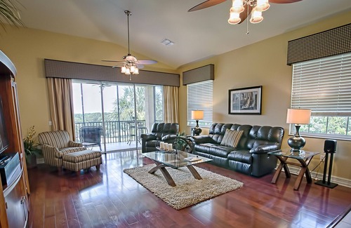 Howey-in-the-Hills Condo | Luxurious Golf Front Condo overlooking the 5th Tee on the El Campeon Course