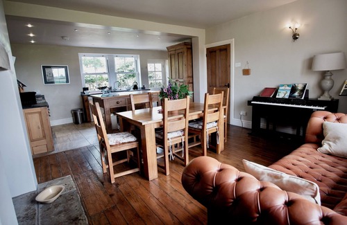 Bell Busk Cottage | Indulge at Granny House: Pool, Spa & Hot Tub Retreat