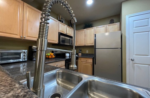 North Scottsdale Condo | Remarkable Grayhawk Condo Resort with Private Chef & Spa