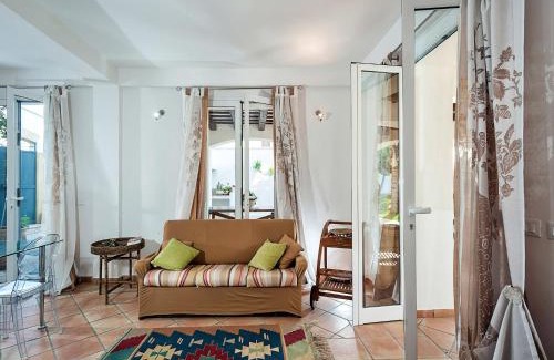Marsala House | Elegant Holiday Home in Marsala with Inviting Pool