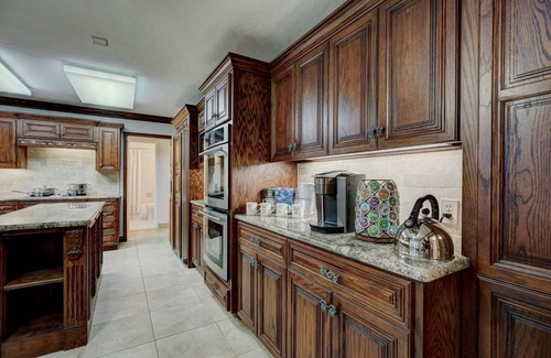 Central Oklahoma City House | Family Retreat with Game Room & Expansive Patio Oasis