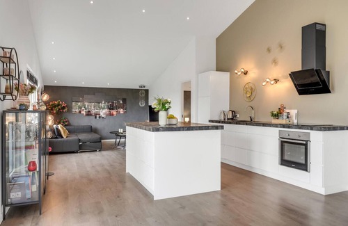 Olsted House | Modern Vacation Home with Spa by the Roskildefjord