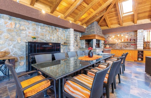 Velika Cista House | Elegant Villa Retreat with Pool in Dalmatia's Mainland