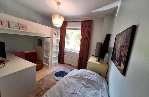 Sollentuna House | Idyllic Home Near City with Hot Tub & 9.7/10 Rating