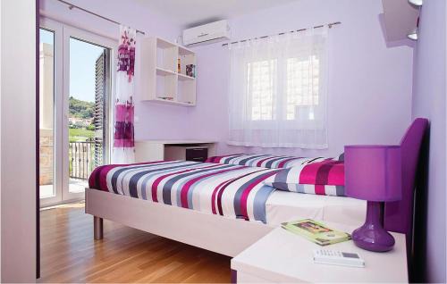 Lumbarda House | Elegant 6 Bedroom Home in Lumbarda with Pool & Hot Tub