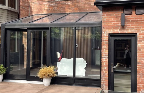 Rosedale House | Modern Retreat in the Heart of Toronto with Family Amenities