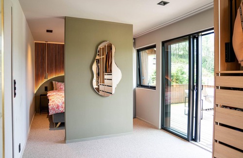 Arna House | Luxurious home in Ytre Arna with WiFi