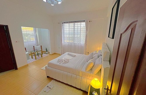 Kisumu Apartment | Cozy Homely Apartment 5: Guest Rated 9.7, Pet Friendly!