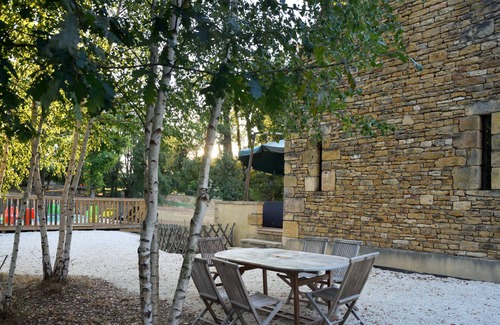Prats-de-Carlux House | Pet-Friendly Retreat with Pool near Sarlat - 9.2/10 Rating