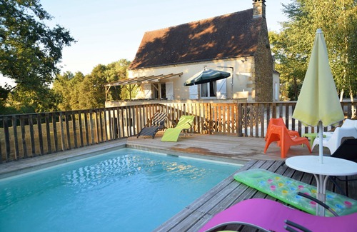 Prats-de-Carlux House | Pet-Friendly Retreat with Pool near Sarlat - 9.2/10 Rating