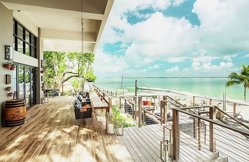 Rock Harbor Hotel | Cozy Key Largo Escape with Pool and Beach Access