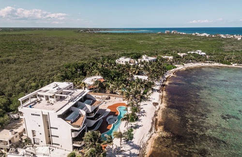 Soliman Bay Apartment | Ocean View Retreat with Private Cenote & Concierge Service