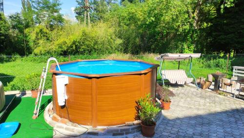 Vonyarcvashegy House | Luxurious Lakeview Retreat in Vonyarcvashegy