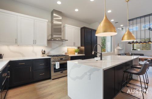 Dawson House | Modern Retreat with Private Hot Tub and Garage Access