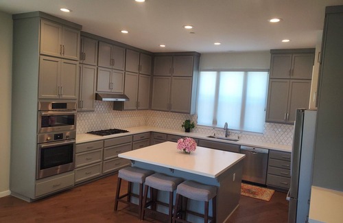 Dublin House | Elegant 4 BD/3.5 BA Home Near Transit with Breakfast