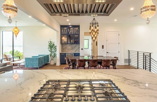 Comanche Trail House | Modern Retreat with Breathtaking Lake Travis Views