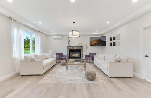 Warwick House | Luxurious New Countryside Home