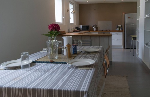 Le Palais House | Villa Le Palais: Spacious Retreat with Spa & Family-Friendly Amenities
