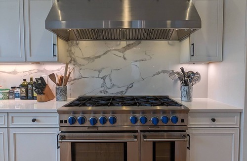 Renton House | Exceptional Estate in Quiet Talbot Hill with Family Amenities