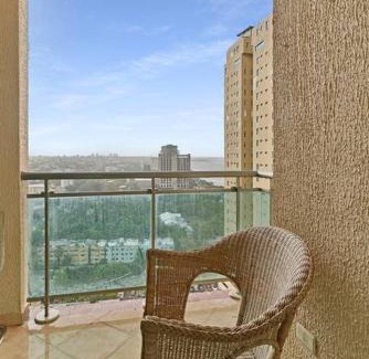 San Geronimo Apartment | Tranquil Ocean View Suite with Pool Access & Child Friendly