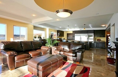 Salsipuedes House | Exquisite Oceanfront Villa for Weddings and Family Retreats