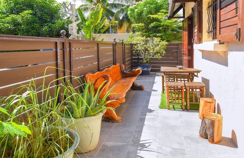 Cap Malheureux Apartment | Guest Rated 10/10: One Bedroom Apartment with Private Garden