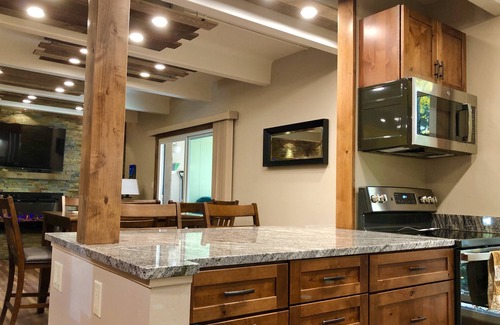 Frisco Condo | Idyllic Condo on Ten Mile Creek: Family & Pet Friendly Retreat