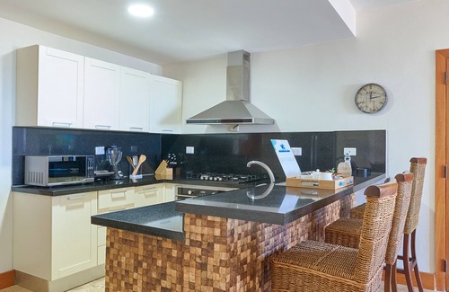 Samana Apartment | Indulge in Penthouse Agata at Puerto Bahía Yacht Club