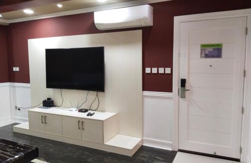 Malabanias Apartment | Exclusive Penthouse La Grande Résidence with Home Theater