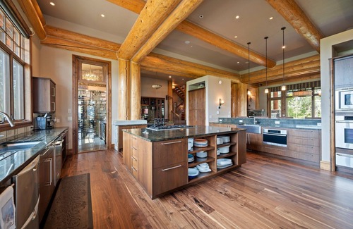 Tamarack House | Luxurious Resort Lodge Home in stunning Tamarack Resort