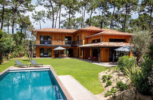Cap-Ferret Villa | Luxurious Retreat with private pool in Le Canon, Cap Ferret