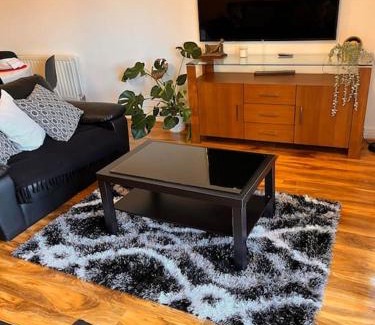 Glyndon Apartment | River View Apartment with 10/10 Guest Satisfaction
