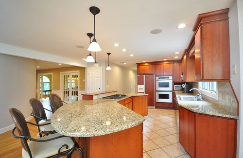 North Granby House | Indulge in a Perfect Rural Retreat with Spa & Pool Access