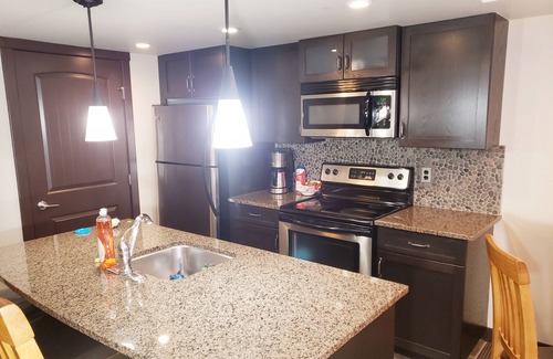 Copperstone Resort Condo | Pet-Friendly 2BR Condo with Pool & Mountain Views