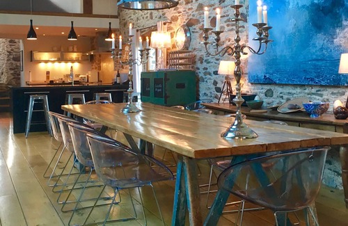 Chillington House | Luxurious self catering Barn set in Idylic South Hams countryside near Coast.