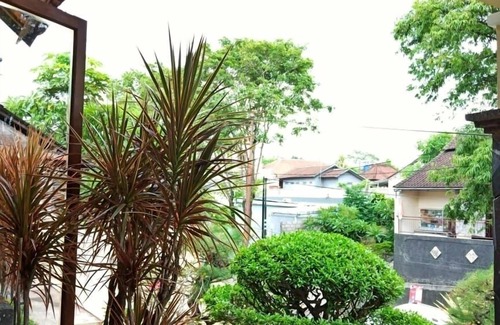 Denpasar Timur House | Discover Comfort and Relaxation in Central Bali